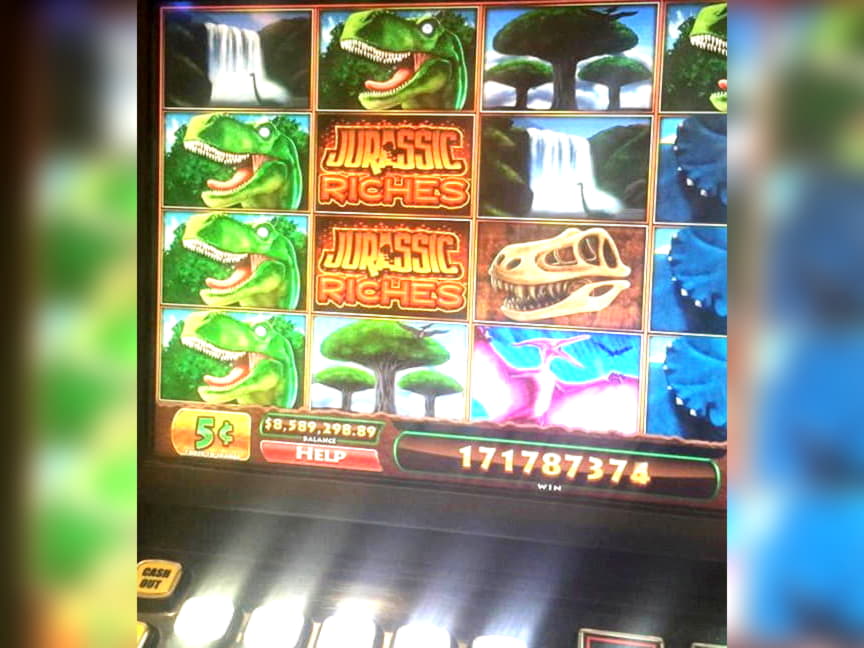 325 € COD BONUS FĂRĂ DEPOZIT la Red Stag Casino
